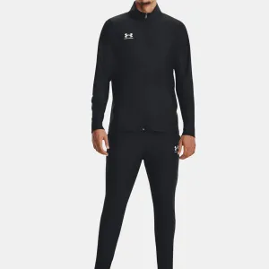 🏃 Rychlá pětka: vyhraj voucher od VoZP v hodnotě 6 000 Kč na sportovní výbavu Under Armour!