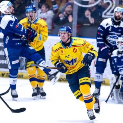 Motor smetl Kometu 8:0