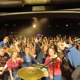 Advent, jak jste ho dlouho nezažili. Tomáš Kočko & ORCHESTR v klášterním kostele.